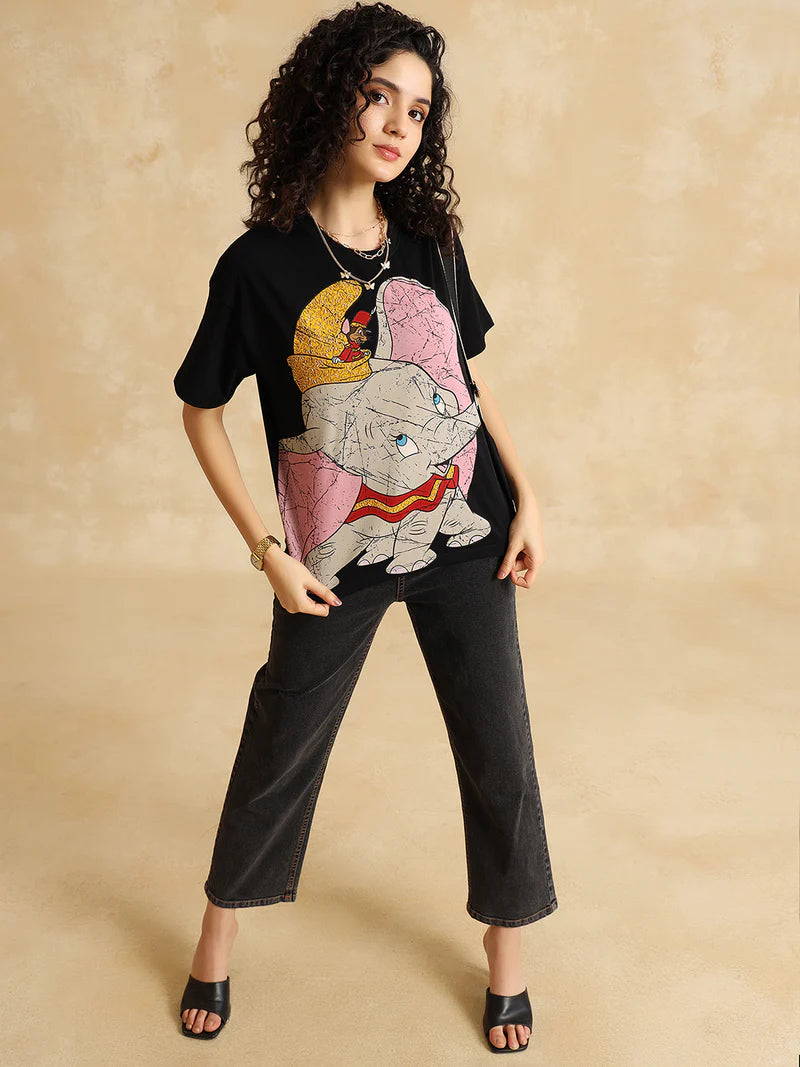 Relaxed Fit Women’s T-Shirt Featuring Cute Dumbo Artwork for Casual and Lounge Looks