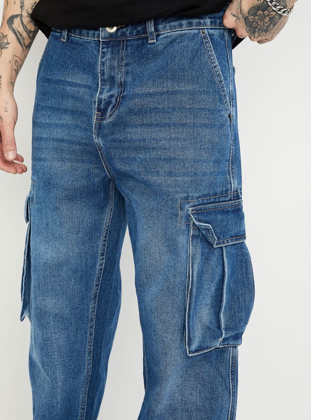 Classic Men’s Washed Loose Fit Cargo Denim Jeans with Minimal Stitching Detailing
