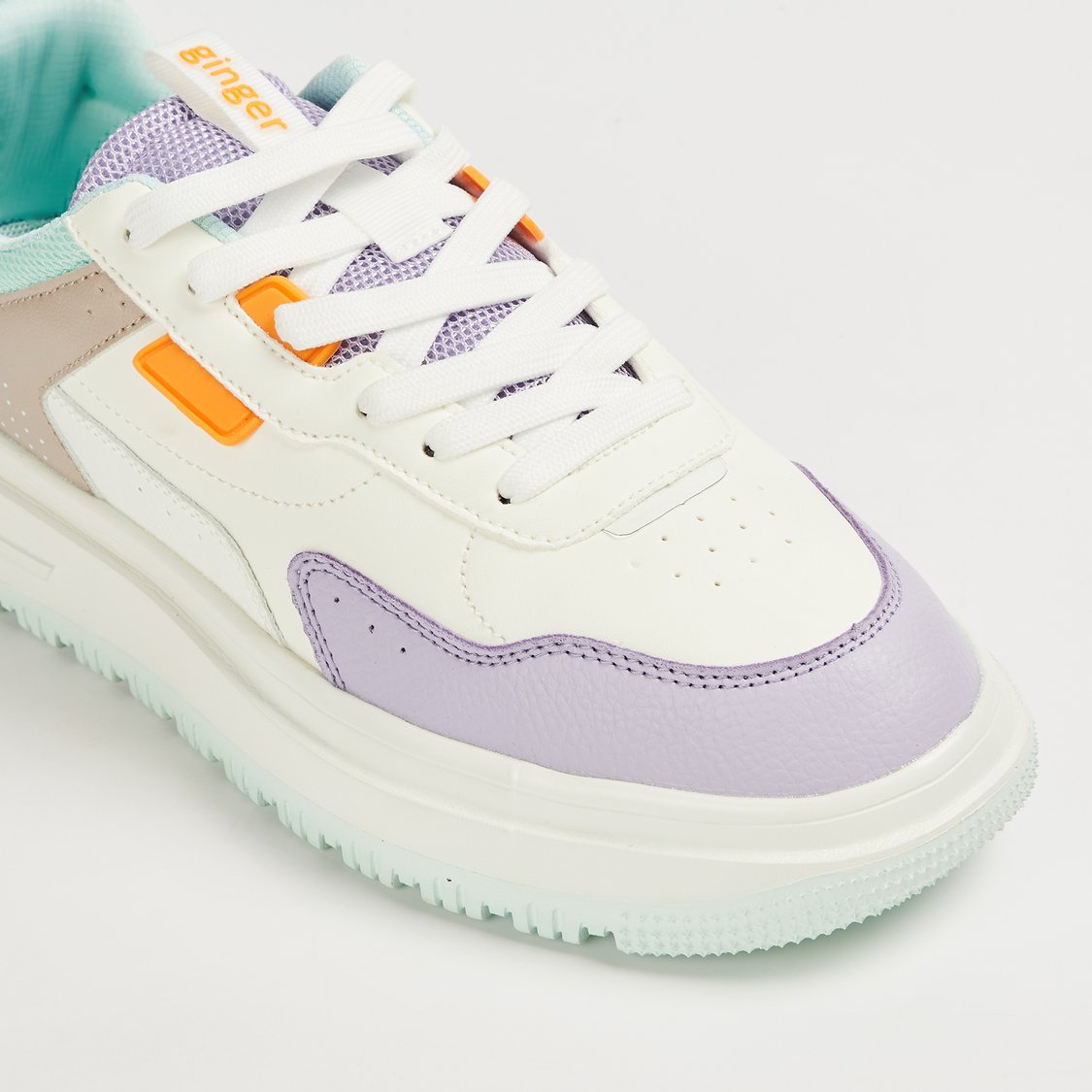 Stylish Panelled Low Top Sneakers Perfect for Travel Walking and Casual Outings