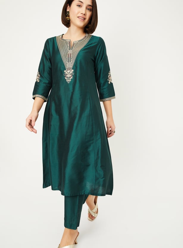 Trendy Ethnic Women’s Line Kurta Set with Beautiful Embroidery, Stylish Silhouette, and Coordinated Pants