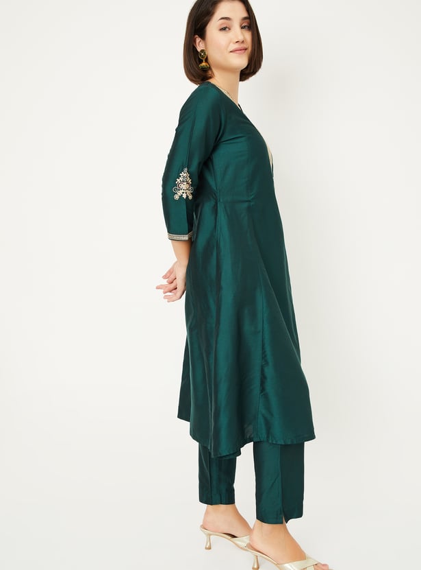 Trendy Ethnic Women’s Line Kurta Set with Beautiful Embroidery, Stylish Silhouette, and Coordinated Pants