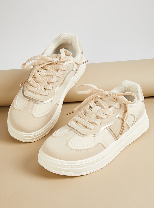 Vibrant Women’s Sneakers Featuring Striking Multi-Colour Design