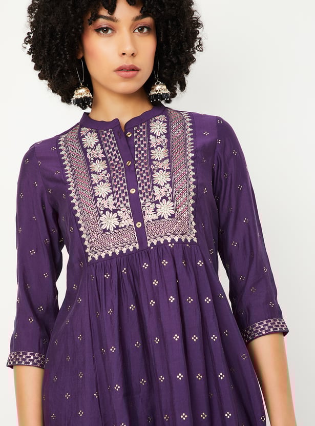 Modern Ethnic Women’s Embroidered Kurta with Flared A-Line Design and Matching Trousers Set