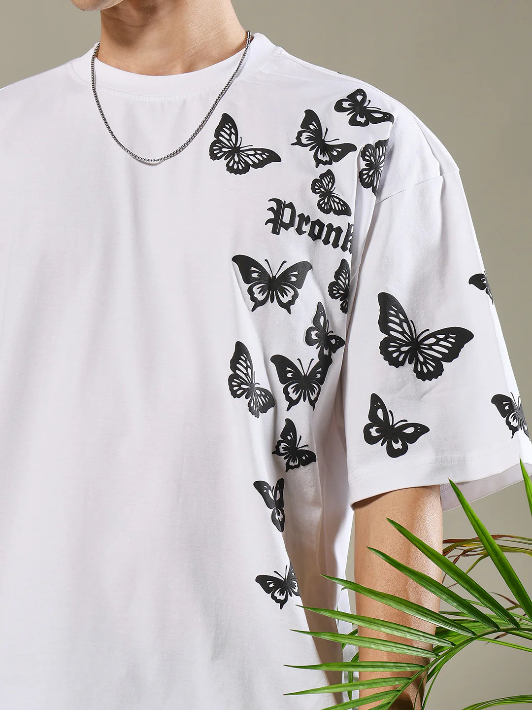 Contemporary Men’s Butterfly Puff Printed Oversized T-Shirt Comfortable Daily Wear