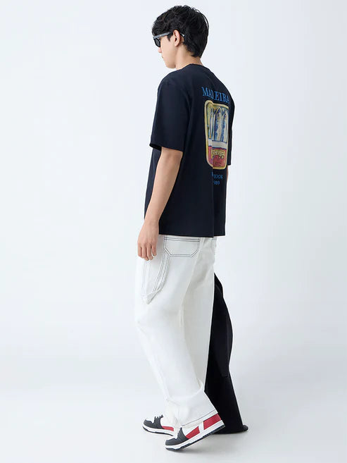 Sleek Men’s White Mid Rise Relaxed Fit Jeans for Streetwear and Casual Looks