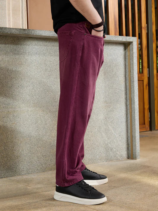 Modern Men’s Casual Loose Fit Jeans in Maroon with Relaxed Style