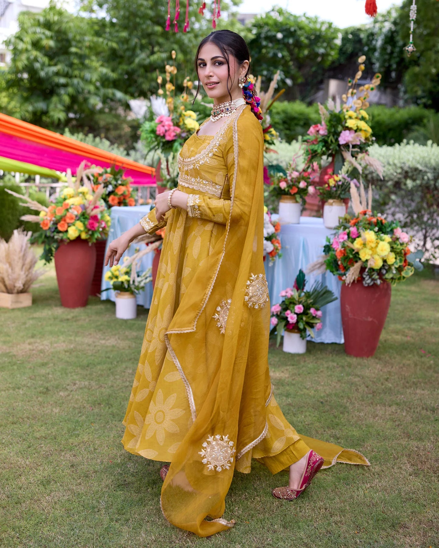 Ethnic Women’s Teela Mustard Bandhani Chanderi Suit Set with Premium Fabric, Stylish Design, and Traditional Appeal