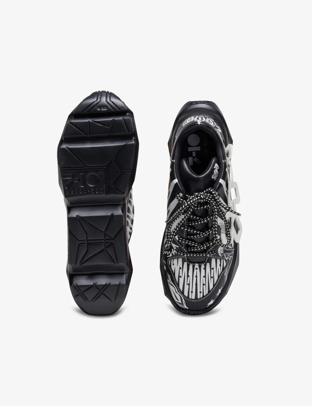 Trendy Men’s Black Graphic Chunky Sneakers Perfect for Casual Streetwear and Everyday Outfits