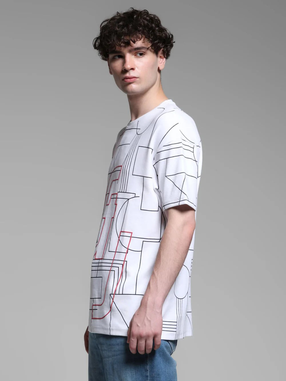 Classic White Oversized T Shirt for Men with Printed Graphics Perfect for Daily Casual Outfits and Relaxed Style