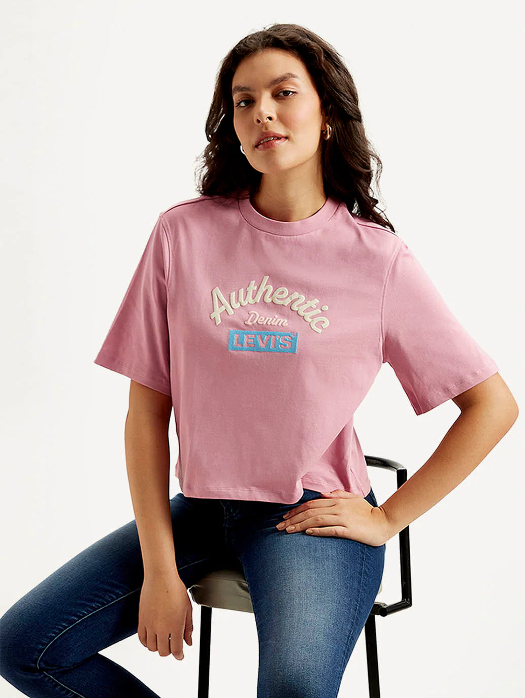 Trendy Womens Graphic Printed Boxy T Shirt Perfect for Work Travel and Weekend Outfits