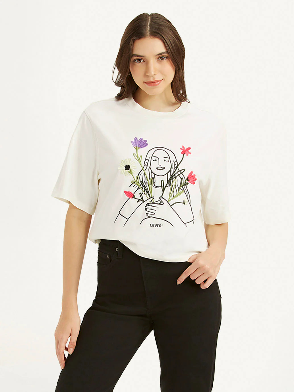 Comfortable Women’s Boxy T-Shirt Featuring Modern Graphic Design for Work, Street, and Lounge Wear