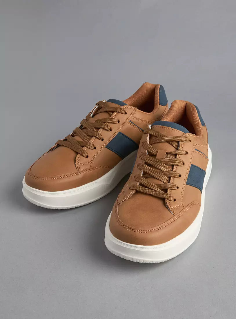 Durable Men’s Panelled Lace-Up Sneakers with Soft Insole and Lightweight Comfort