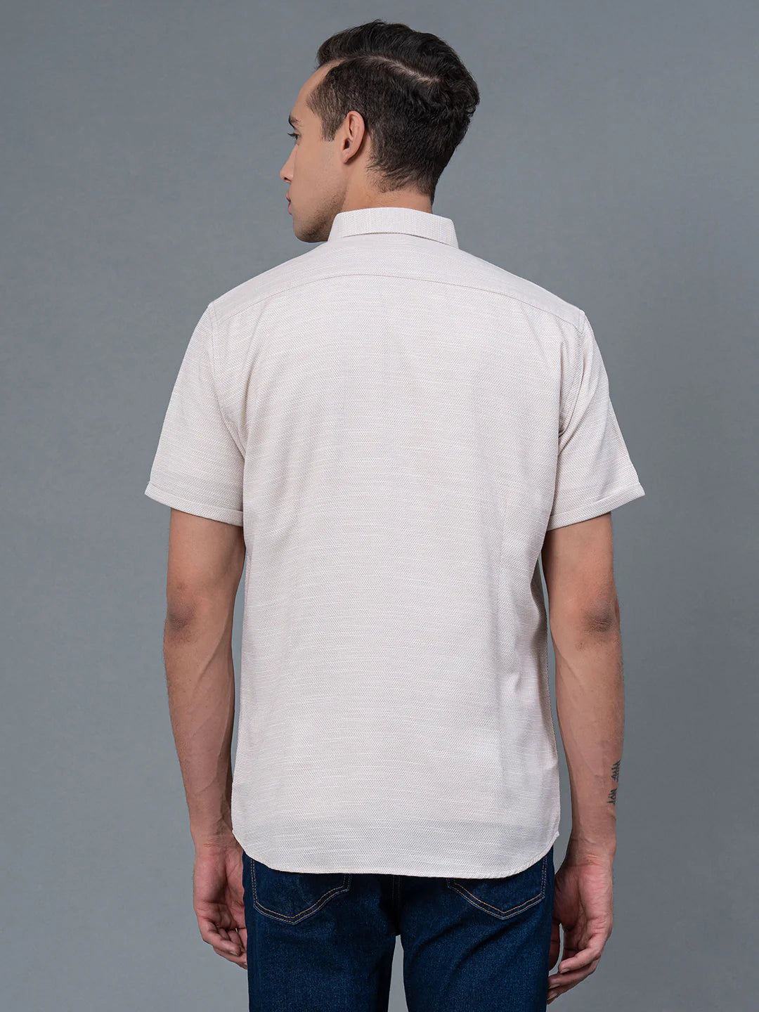 Modern Men’s Half Sleeve Button Down Shirt with Sleek Minimalistic Design