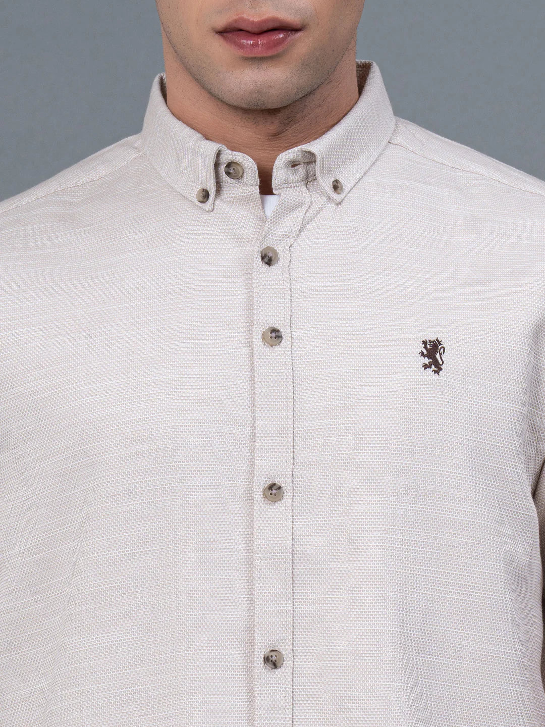 Modern Men’s Half Sleeve Button Down Shirt with Sleek Minimalistic Design