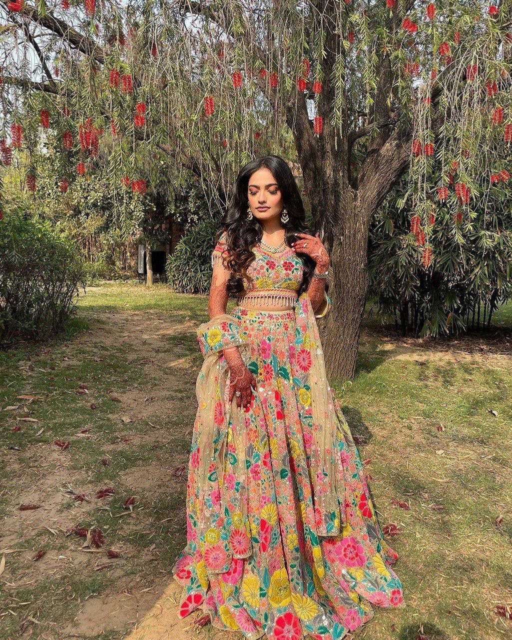 Gorgeous Wedding Wear Lehenga Choli Dupatta Set Featuring Exquisite Embellishments for Brides and Festive Dressing