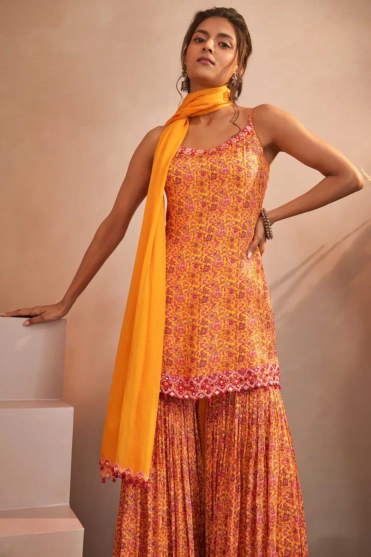 Vibrant Yellow Paisley Strap Kurta Set Perfect for Weddings, Festivals, and Cultural Events