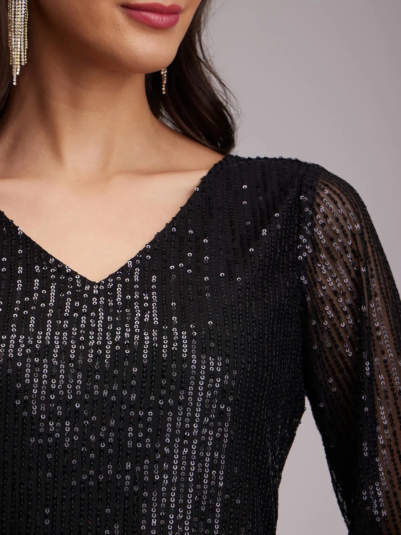 Trendy Sequin Shift Dress for Women in Black Ideal for Weddings, Cocktail Events, and Evening Gatherings