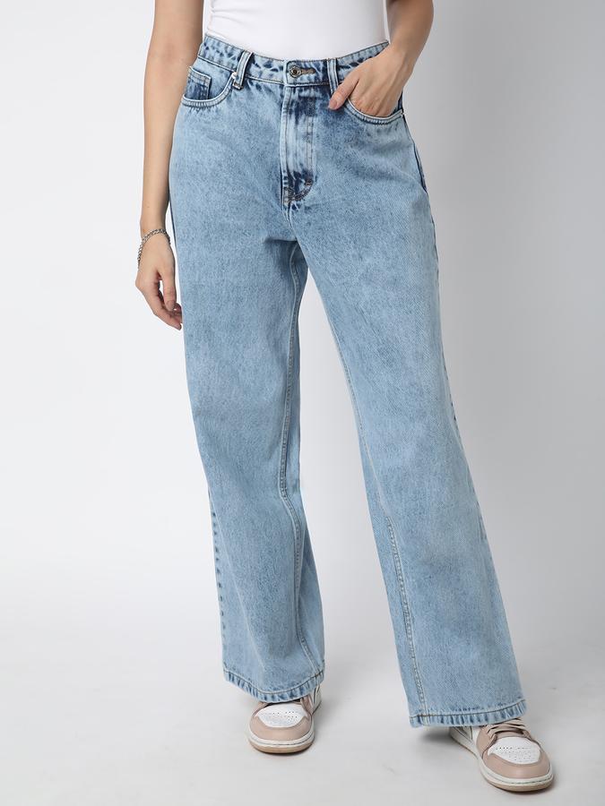 Timeless Relaxed Fit Women Jeans with Durable Stitching and Soft Fabric