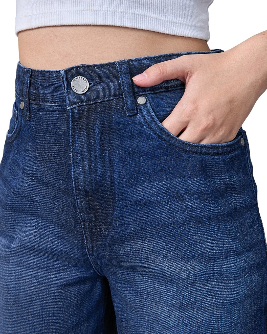 Comfortable Women Blue Washed Baggy Distressed Jeans with Relaxed Fit Design