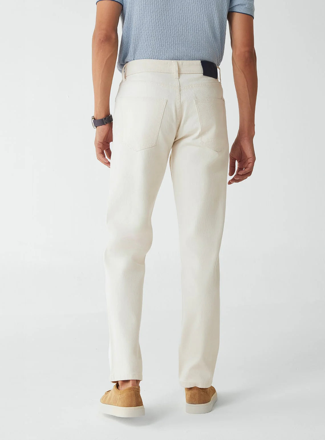 Everyday Wear Men’s Off-White Casual Denim Jeans with Comfortable Fit and Contemporary Look