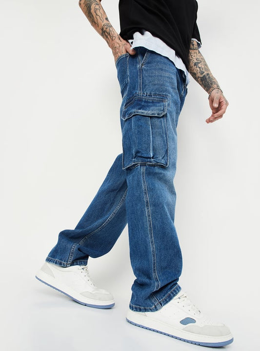 Classic Men’s Washed Loose Fit Cargo Denim Jeans with Minimal Stitching Detailing