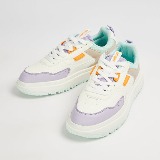 Stylish Panelled Low Top Sneakers Perfect for Travel Walking and Casual Outings