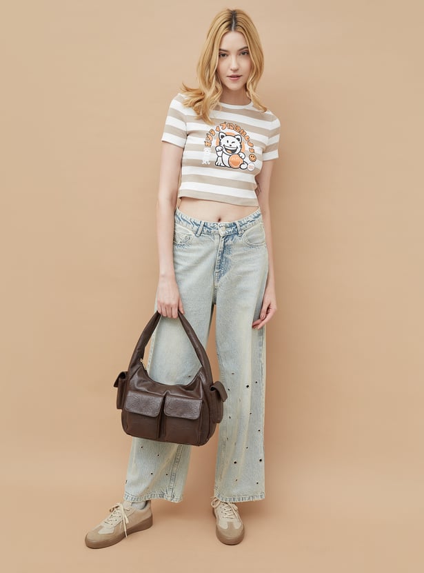 Fashion Forward Womens Crop T Shirt with Unique Graphic Print for Youthful Style