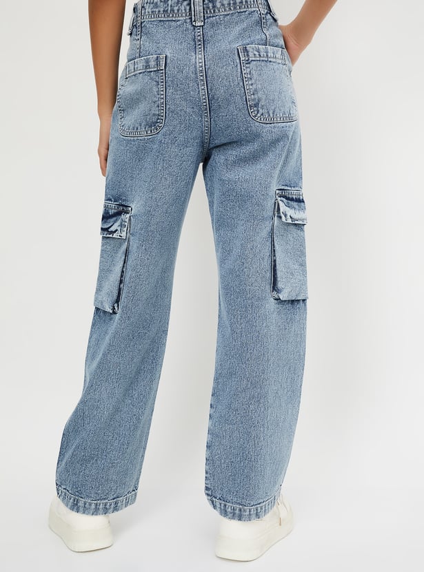 Relaxed Women Washed Cargo Denim Jeans with Modern Utility Appeal for Casual Dressing