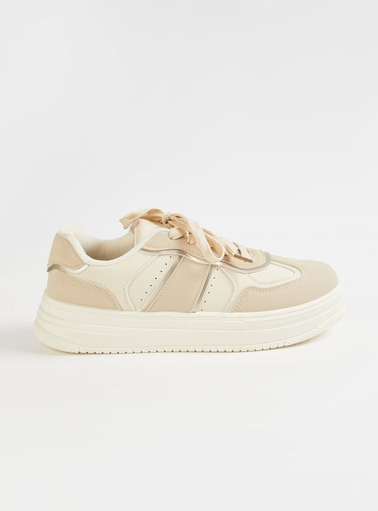 Vibrant Women’s Sneakers Featuring Striking Multi-Colour Design