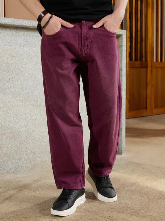 Modern Men’s Casual Loose Fit Jeans in Maroon with Relaxed Style