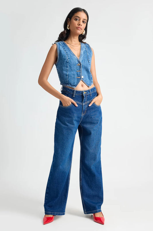 Elegant Women Dark Blue Straight Fit Fish Cut Jeans Perfect for Work and Weekend Styling