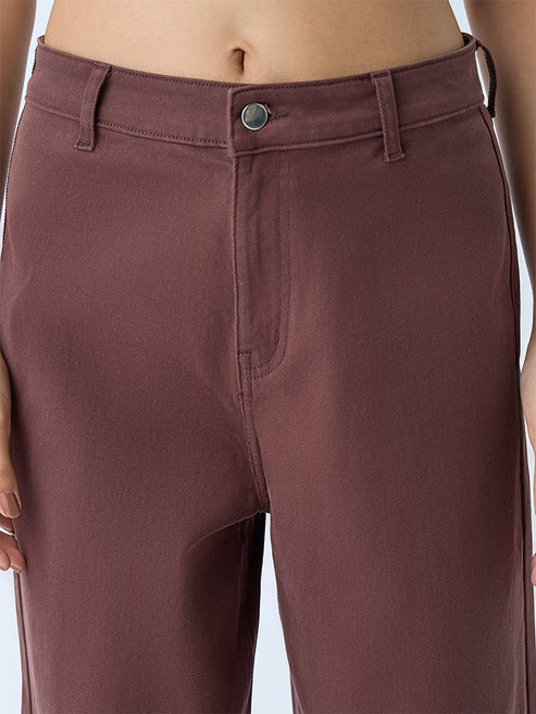 Everyday Wear Women Brown Mid Rise Relaxed Fit Jeans Crafted for Comfort and Casual Dressing