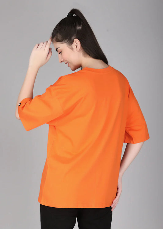 Fashionable Keep Moving Women’s Oversized T-Shirt – Streetwear & Casual Look