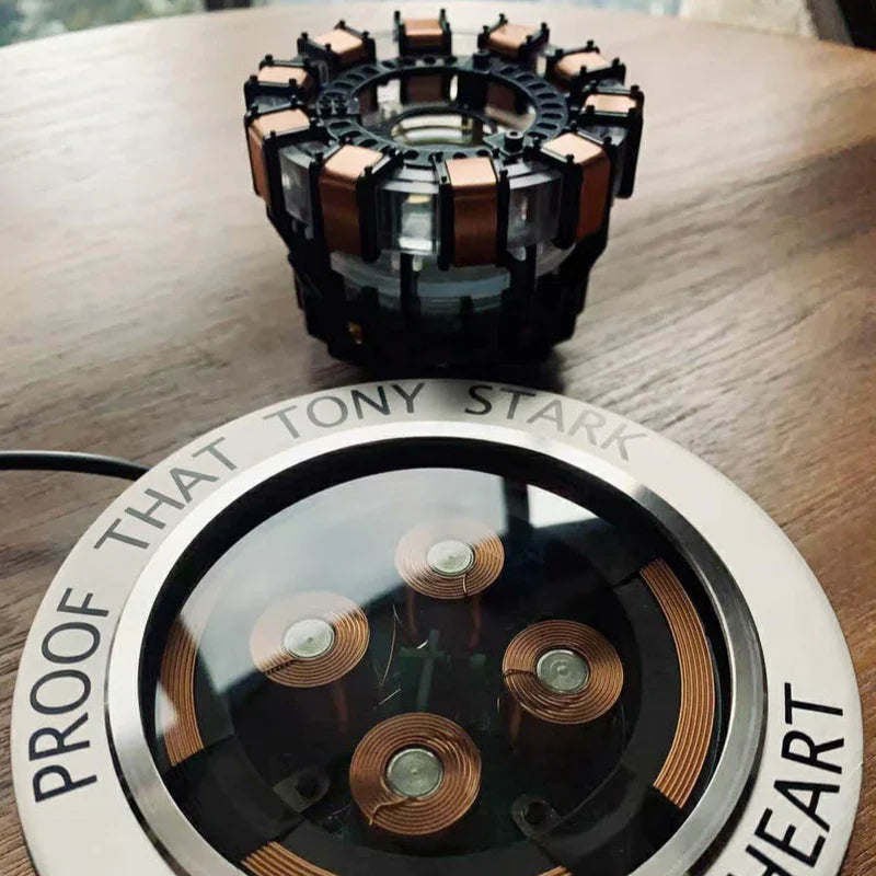 Levitating Arc Reactor Decor with Free-Floating Display – Collector Replica for Superhero Fans