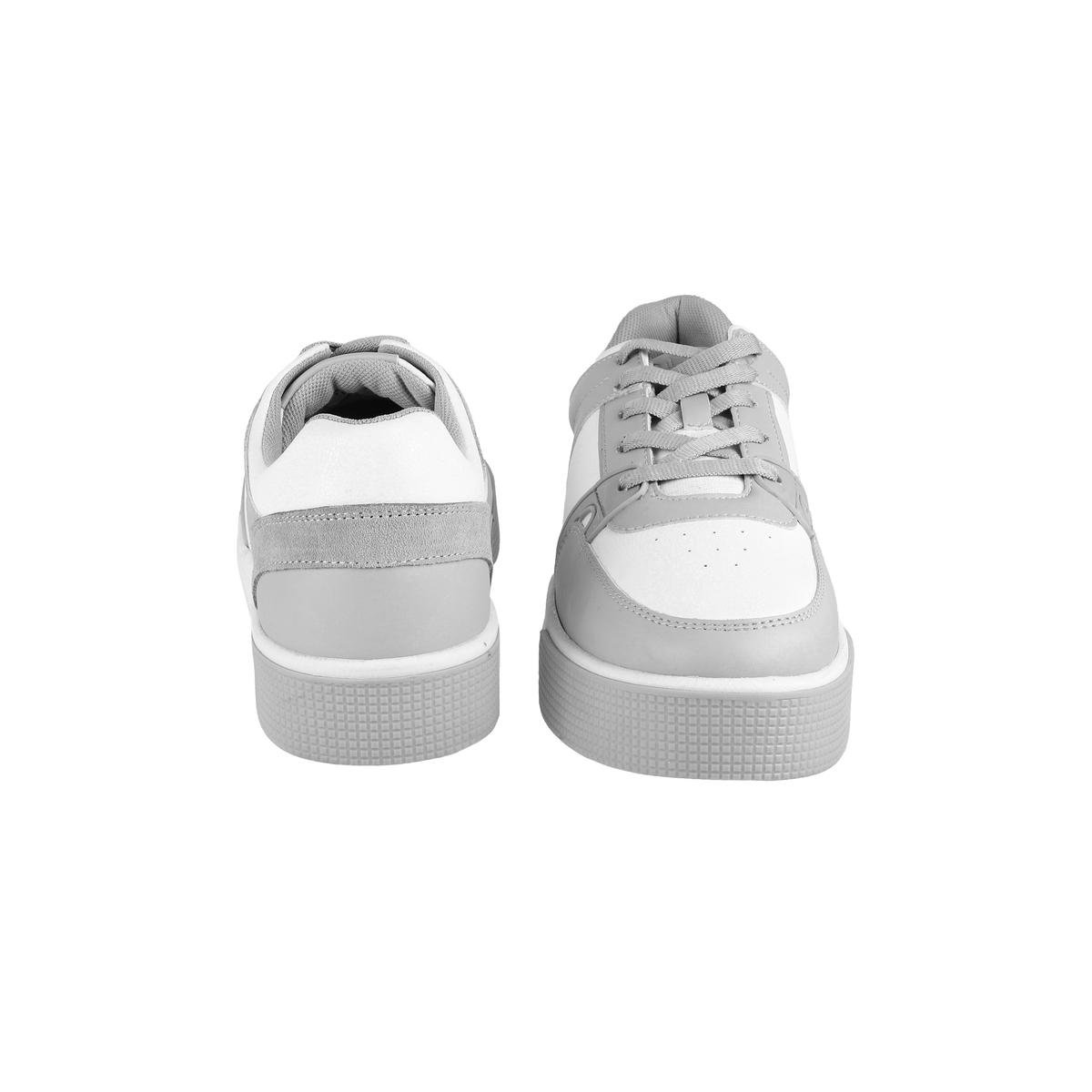 Everyday Wear Men’s White Grey Sneakers with Modern Urban Design and Comfortable Fit