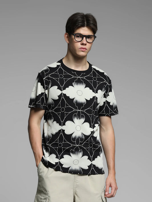 Men Oversized T Shirt with Back Print Made from Soft Cotton Blend for Maximum Comfort and Trendy Look