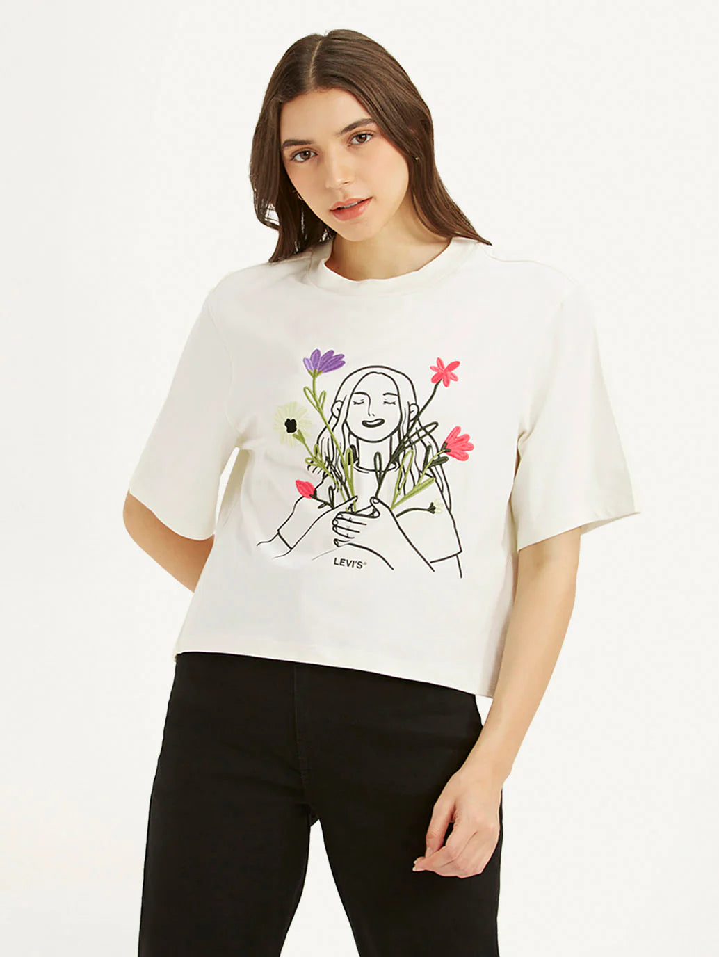 Comfortable Women’s Boxy T-Shirt Featuring Modern Graphic Design for Work, Street, and Lounge Wear