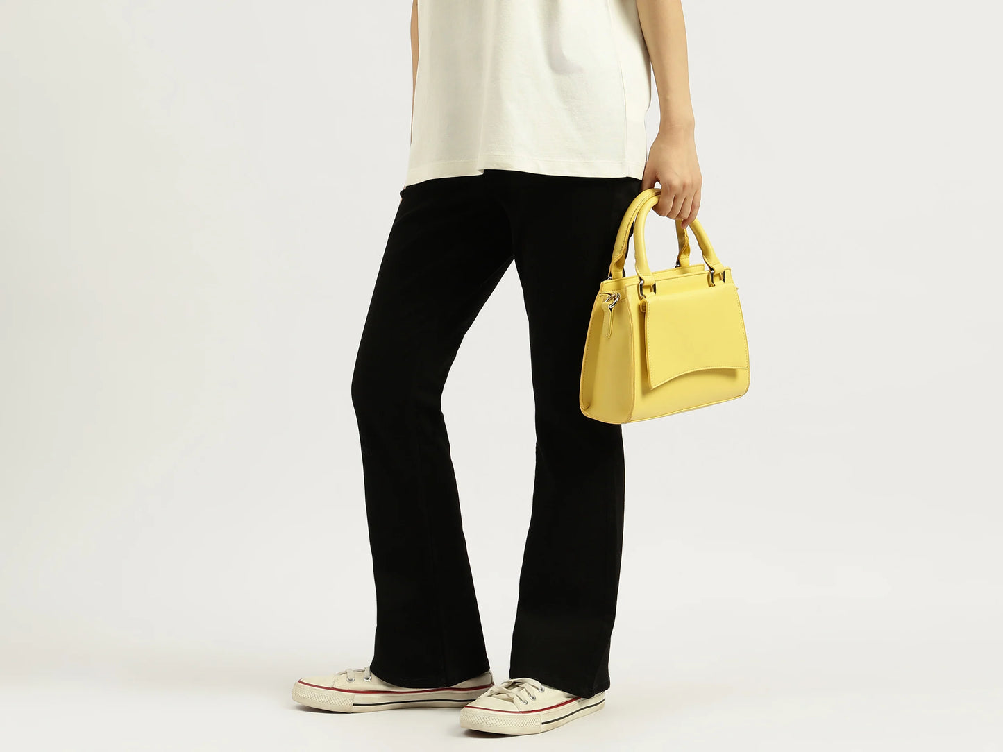 Casual Solid Boot Leg Fit Jeans Perfect for Work and Weekend Wear