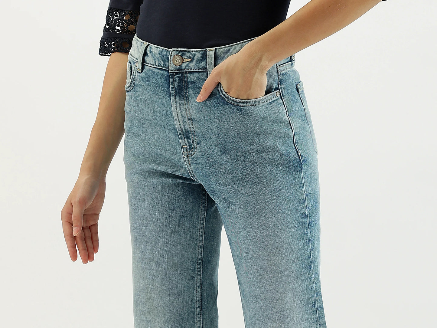 Fashion Forward Solid Bootleg Jeans with Classic Blue Wash