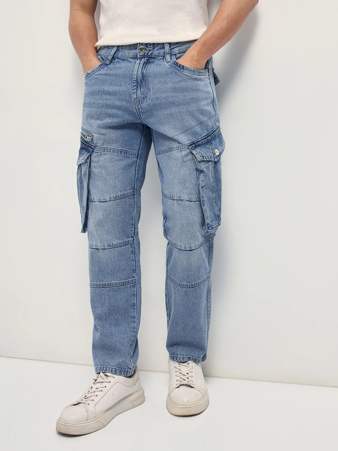 Versatile Light Blue Mid-Rise Straight Fit Cargo Jeans with Multiple Utility Pockets