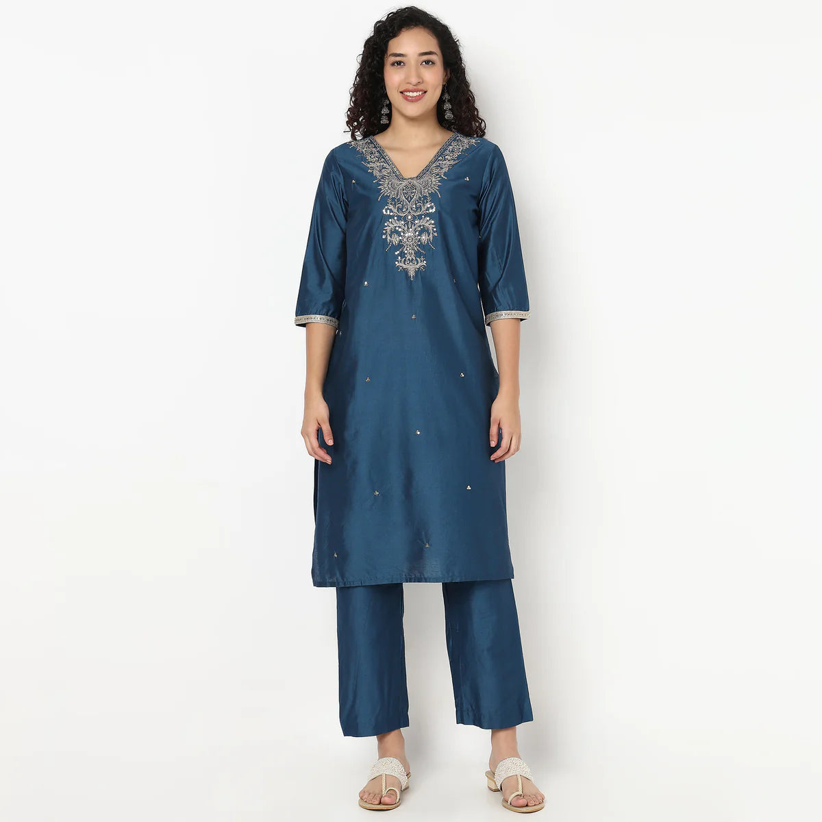 Casual and Party Ready Women’s Kurta and Pant Set with Exquisite Embroidery and Matching Dupatta