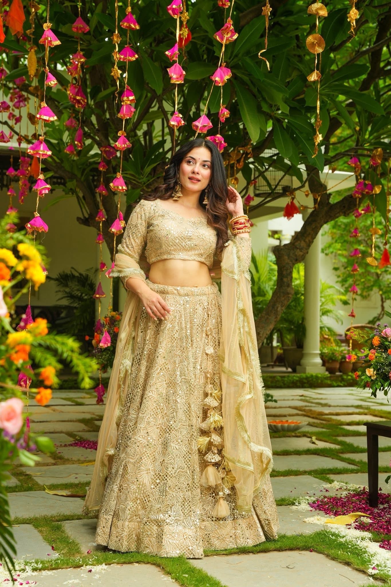 Royal Gildessa Heavy Lehenga Set – Designer Wedding and Reception Outfit