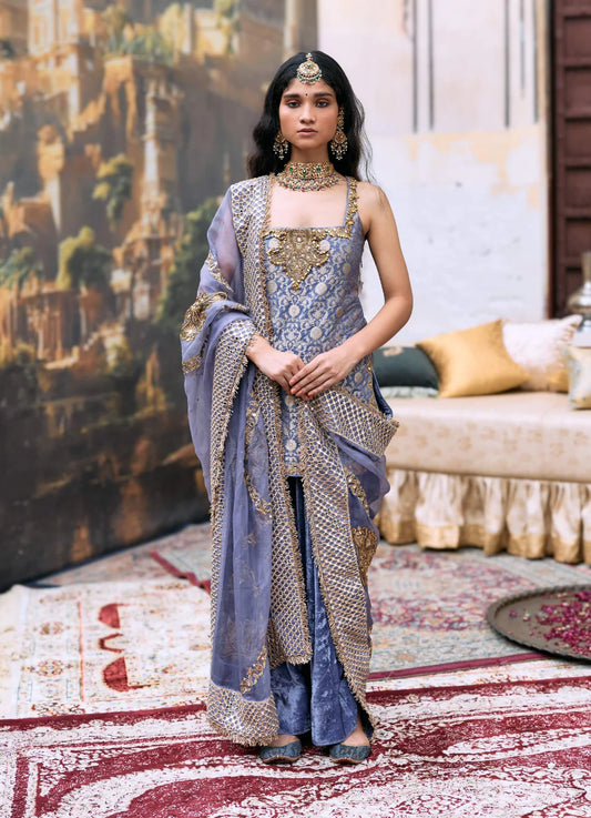 Sparkling Lilac Maitri Kurta Set Perfect for Weddings, Festivals, and Party Occasions