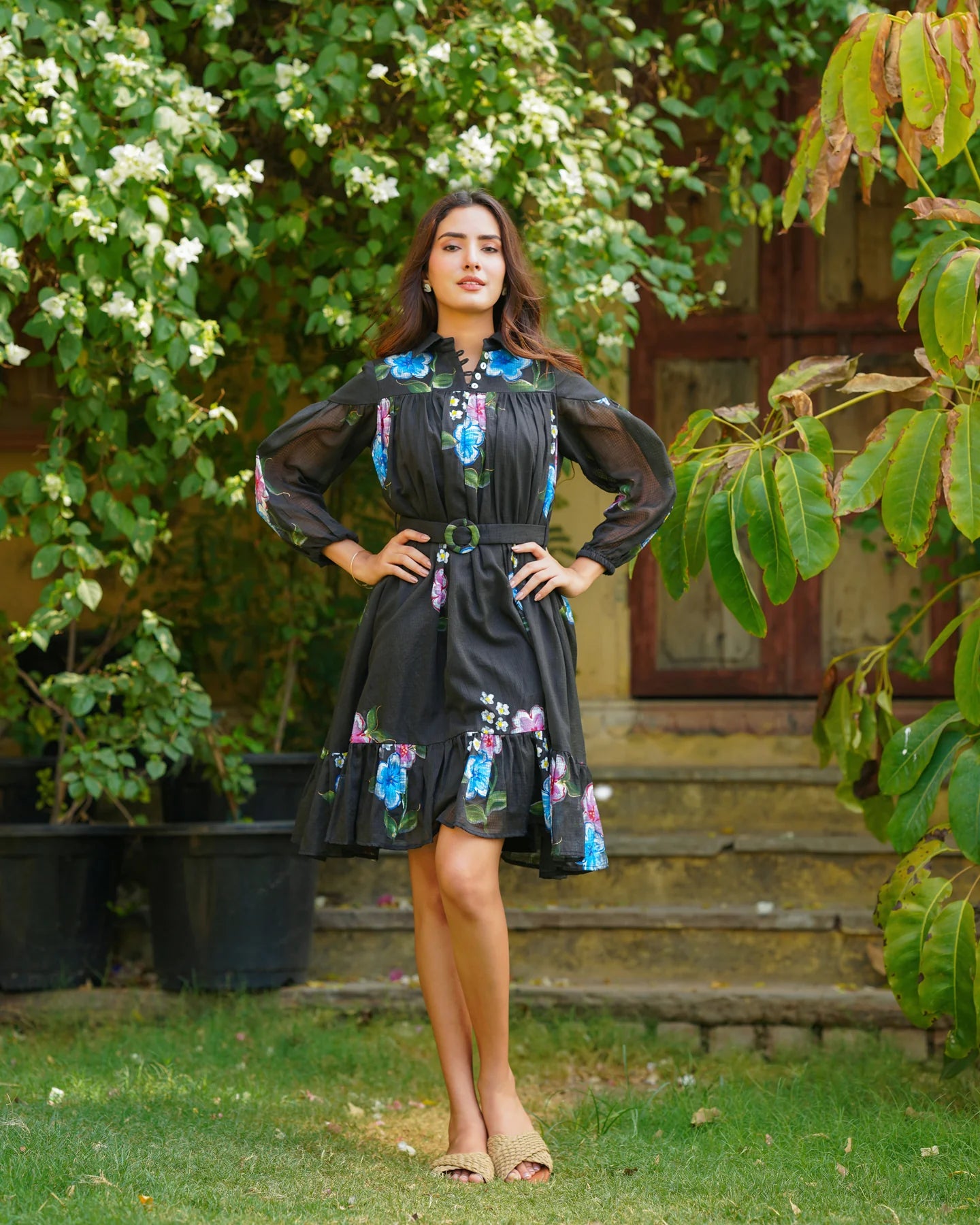 High Quality Black Doria Handpainted Floral Dress for Women Made from Lightweight Fabric for Comfort and Style