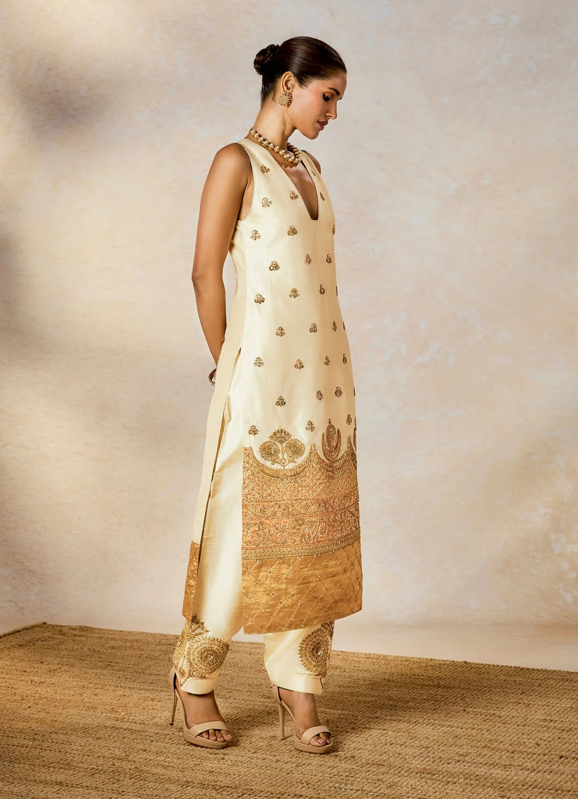 Stylish Ethnic Kalakand Kurta and Salwar Set for Party and Festive Occasions