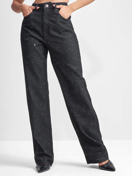 Relaxed Women Black Dad Fit Jeans Ideal for Travel Lounging and Casual Everyday Wear