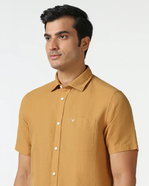 Modern Men’s Yellow Half Sleeve Linen Shirt with Comfortable and Stylish Fit
