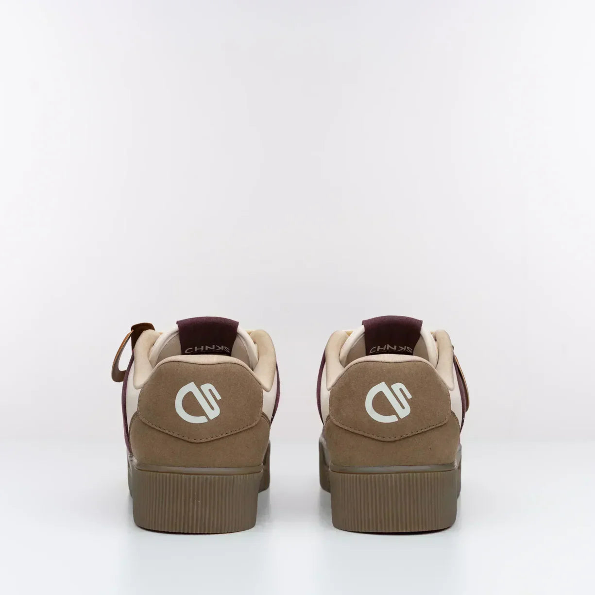 Stylish Men’s Cranberry Chunk Sneakers with Trendy Casual Design