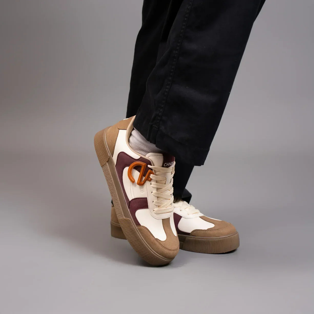 Stylish Men’s Cranberry Chunk Sneakers with Trendy Casual Design