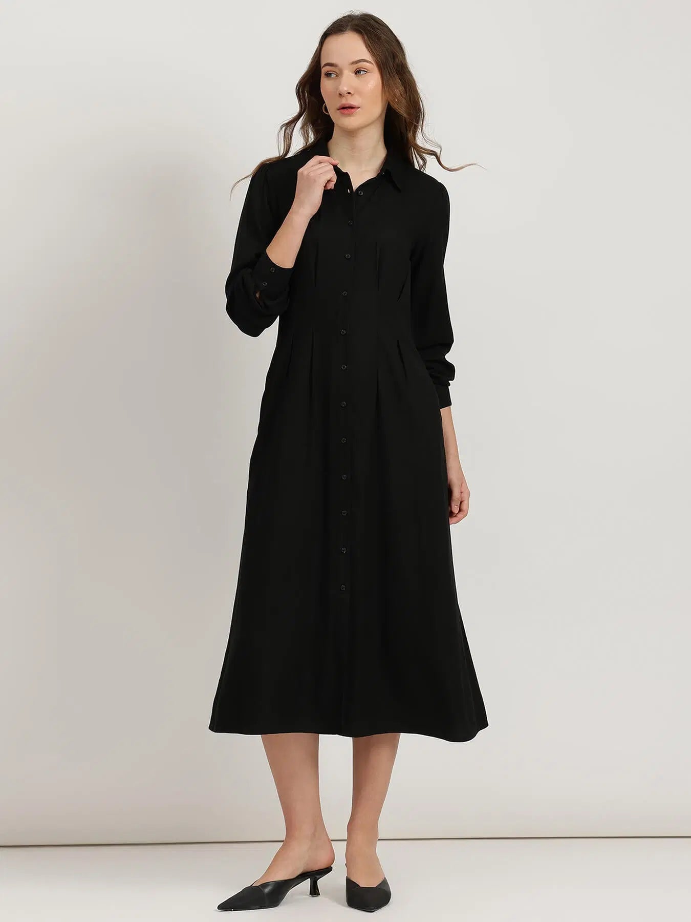 Classic Black Buttondown Shirt Dress for Women Perfect for Casual, Workwear, and Evening Fashion